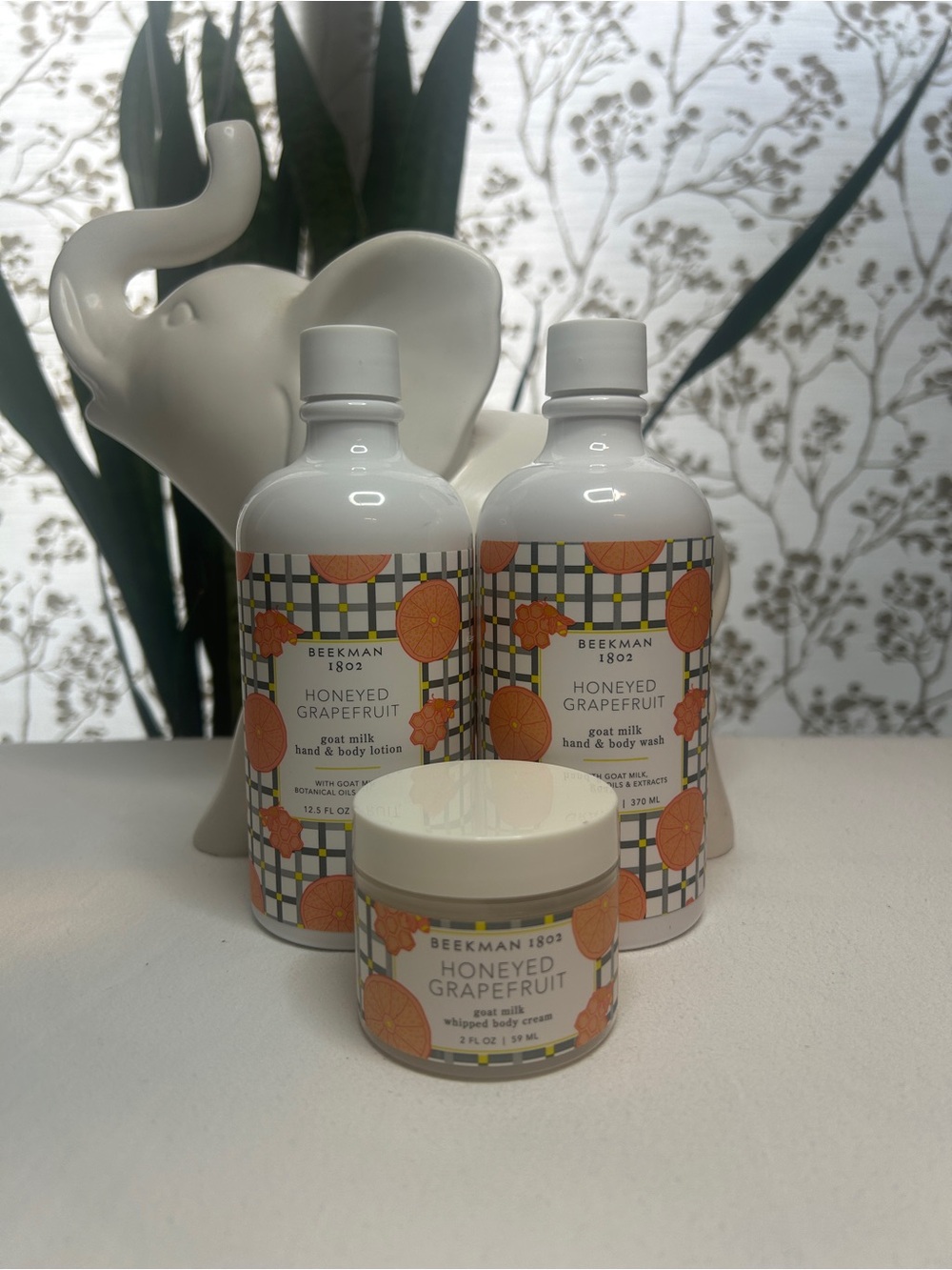 New & Sealed! Beekman 1802 Honeyed Grapefruit Set